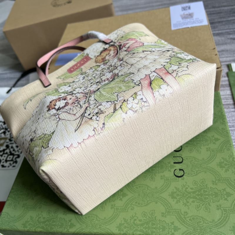 Gucci Shopping Bags